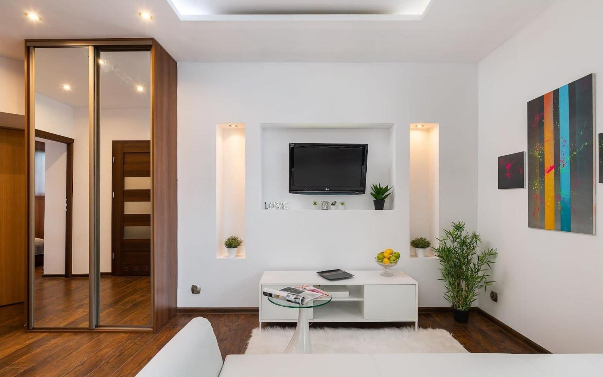 Rent Like Home - Aleja Solidarnosci 105/111A วอร์ซอ ภายนอก รูปภาพ